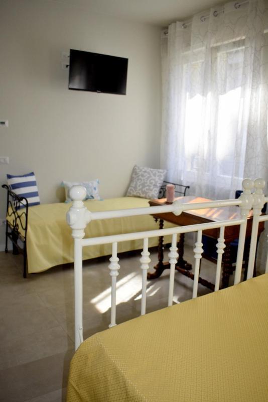 Il Trovatore Rooms Парма Екстериор снимка